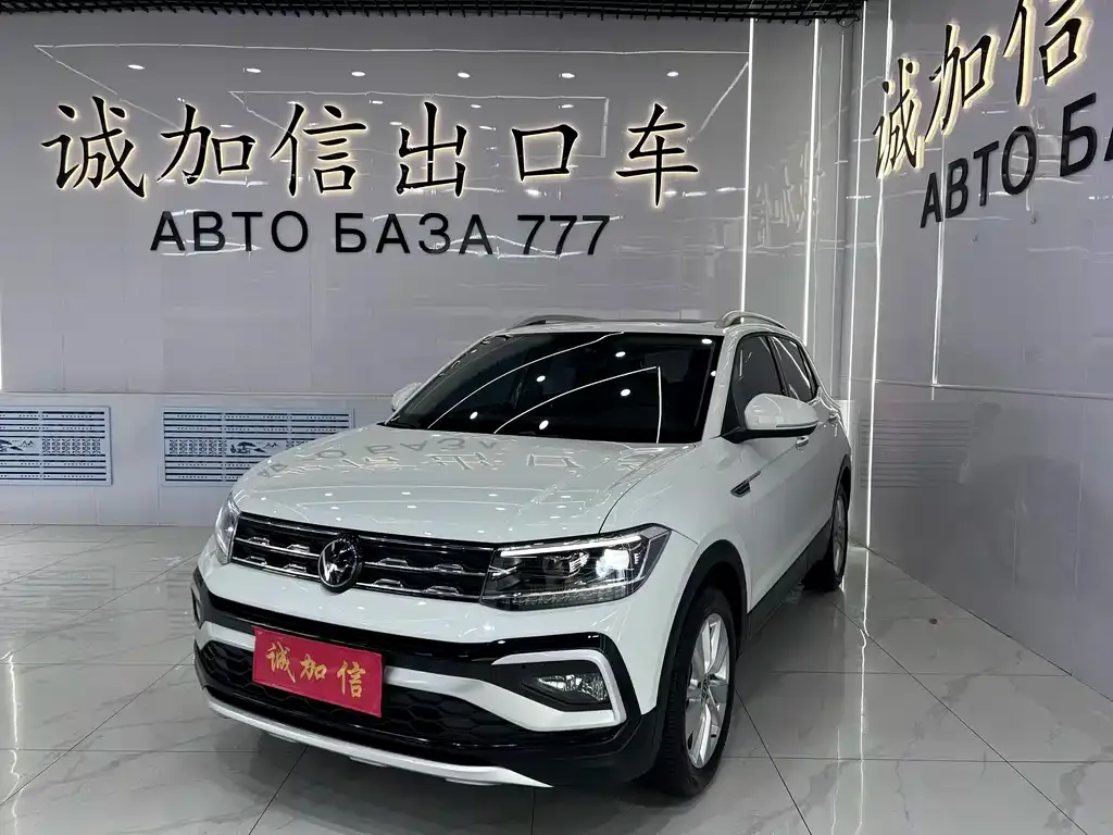 Volkswagen T-Cross — фото 1