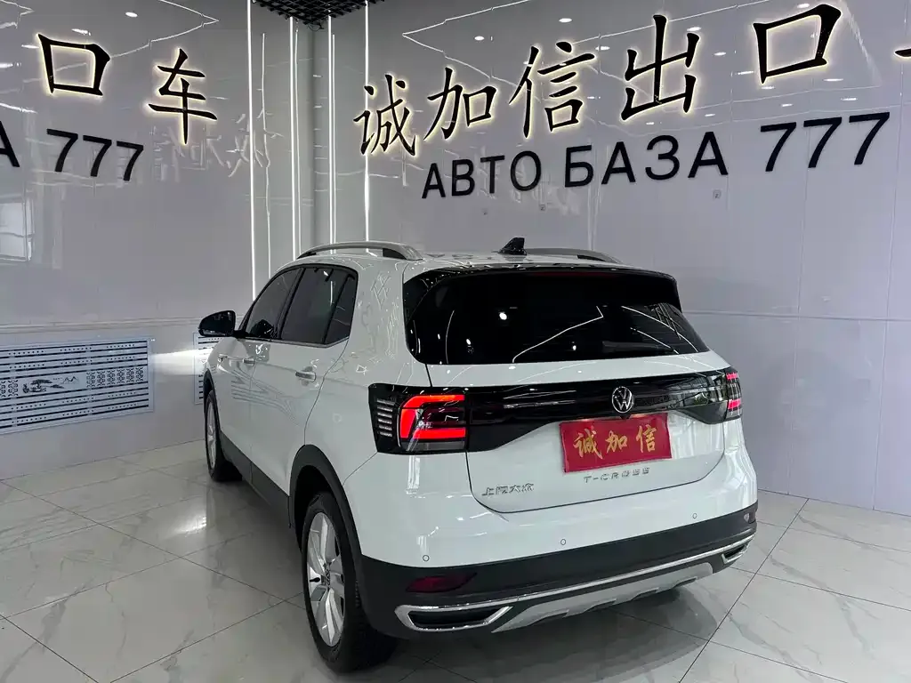 Volkswagen T-Cross — фото 6