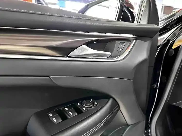 Buick LaCrosse 2022 из CN, фото 3