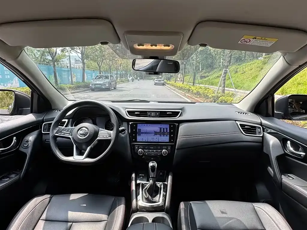 Nissan Qashqai 2022 из CN, фото 2