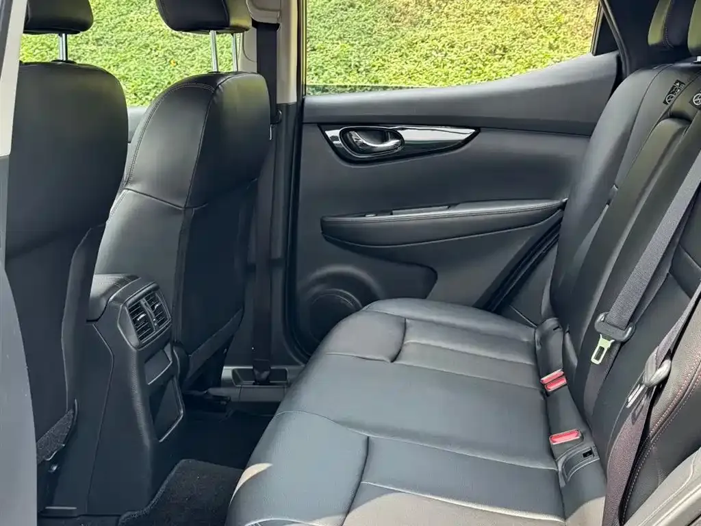 Nissan Qashqai 2022 из CN, фото 8