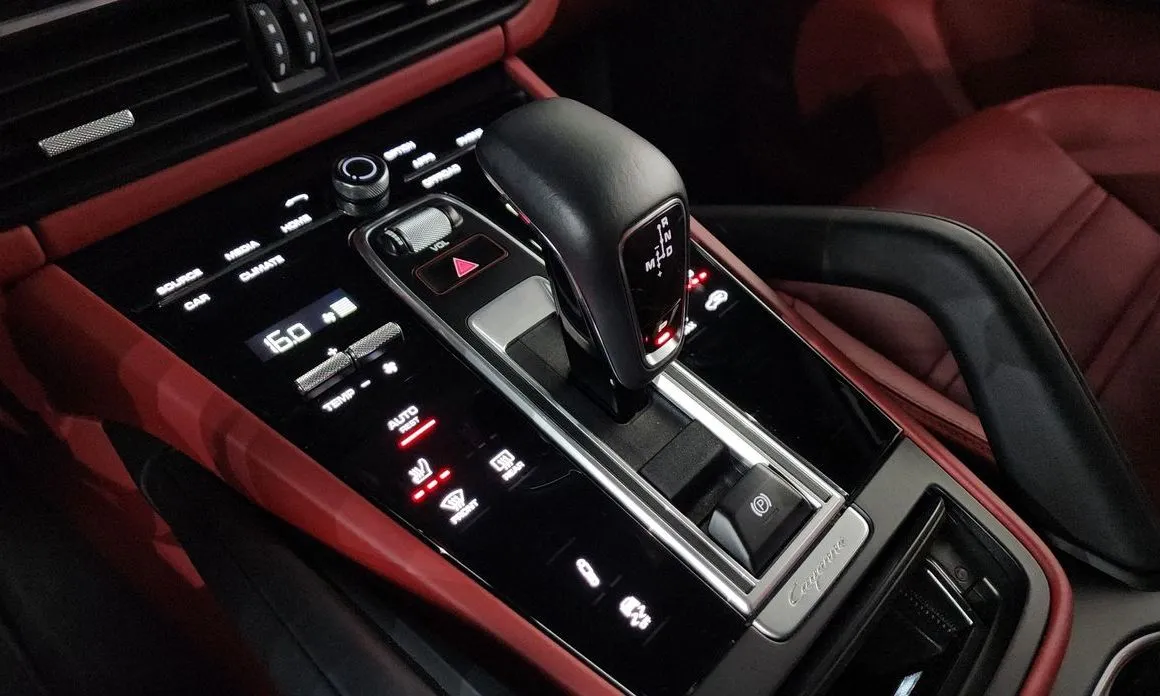 Porsche Cayenne 2022 из KR, фото 3