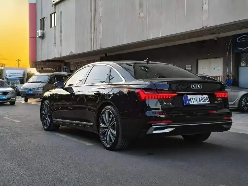Audi A6L — фото 6