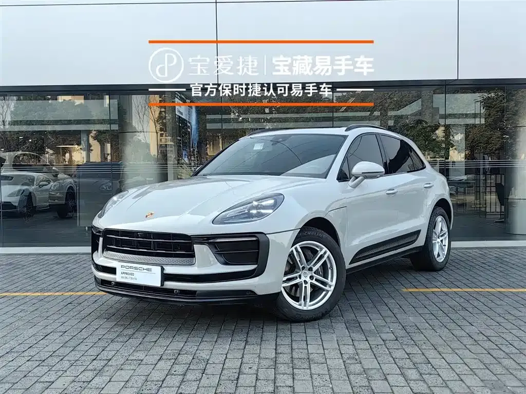 Porsche Macan — фото 1