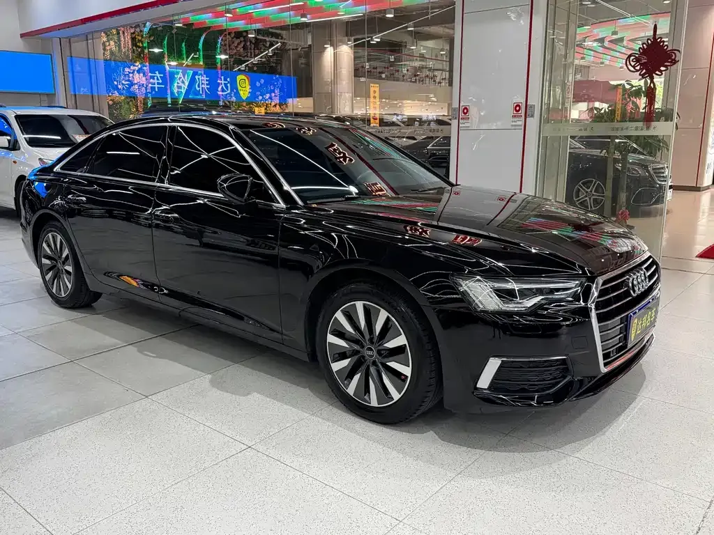 Audi A6L — фото 10