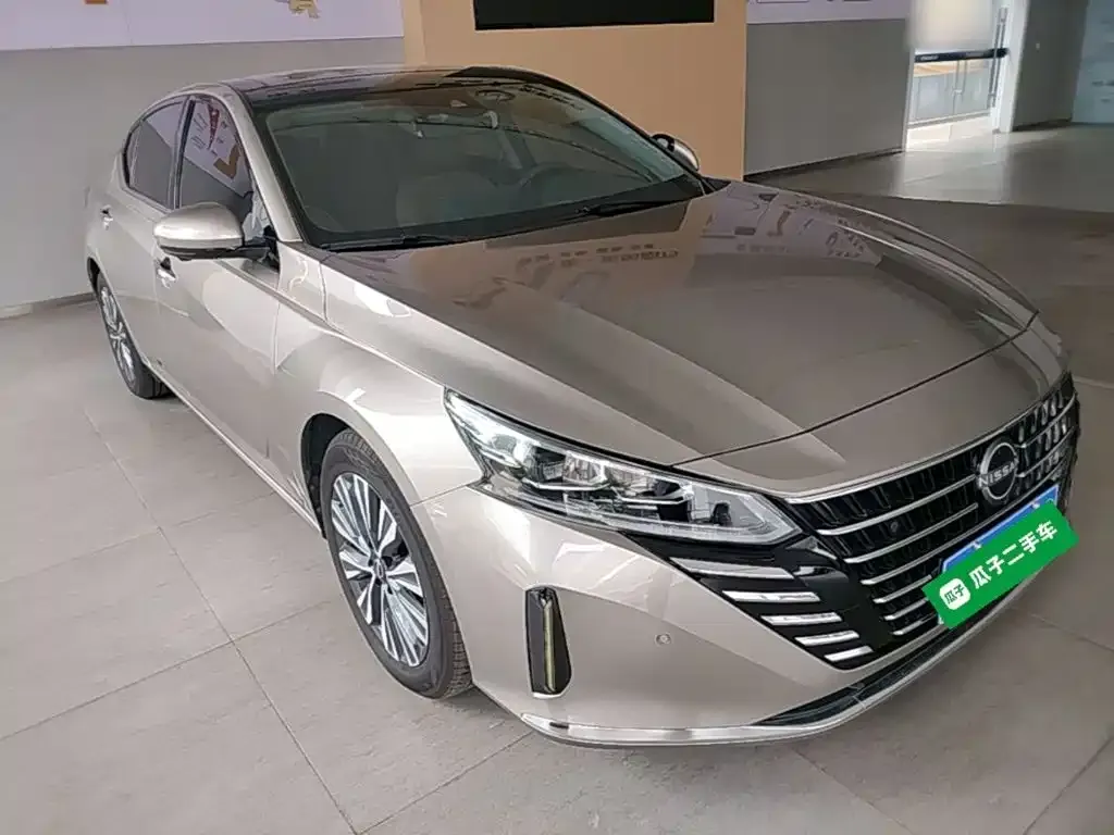 Nissan Teana — фото 2