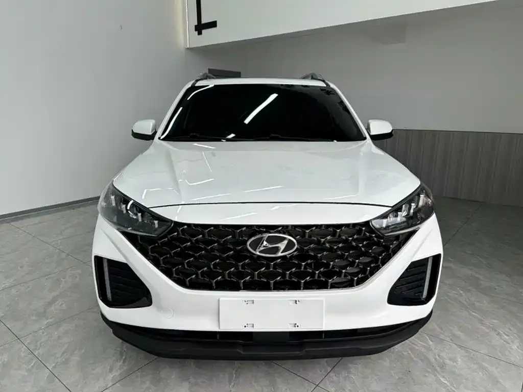 Hyundai ix35 2023 из CN, фото 4