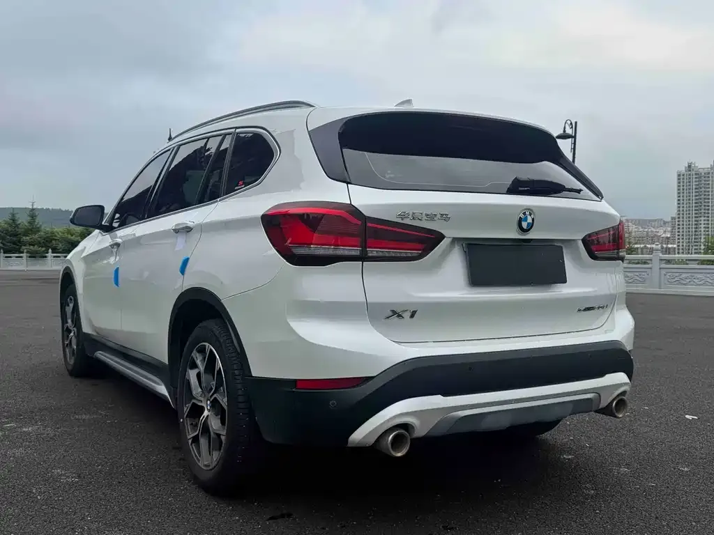 BMW X1 — фото 6
