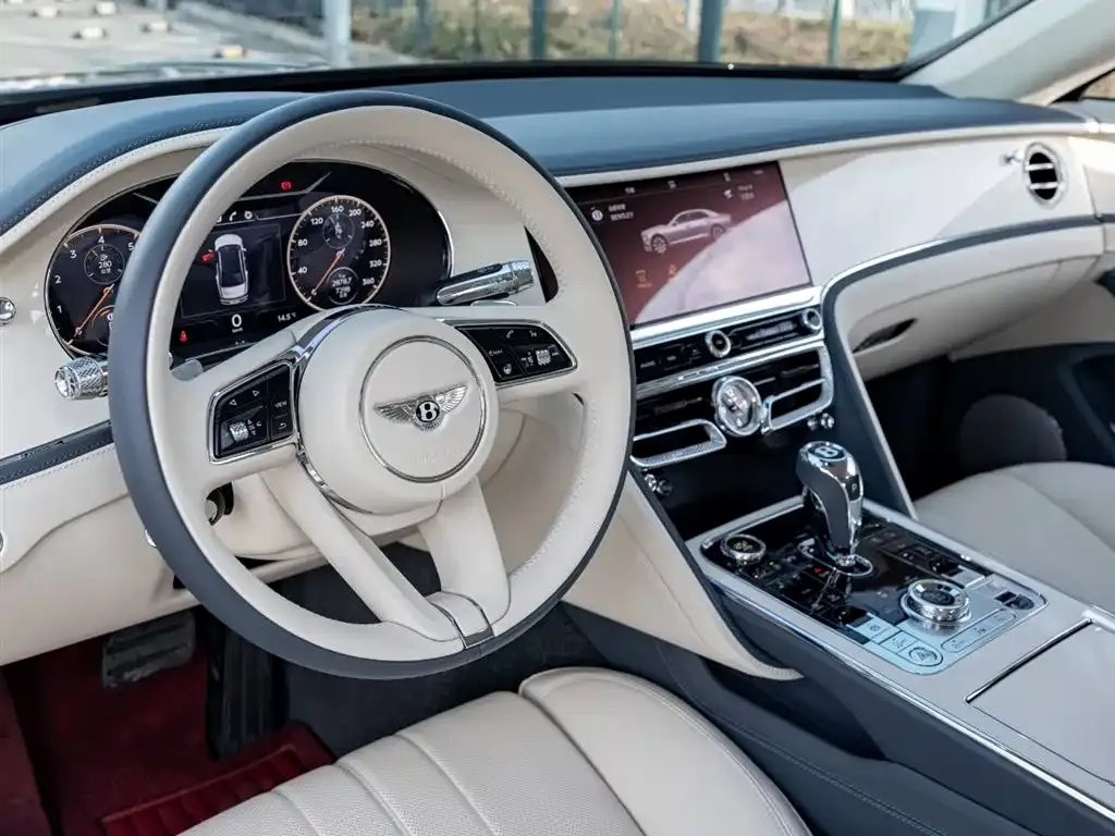 Bentley Flying Spur — фото 8