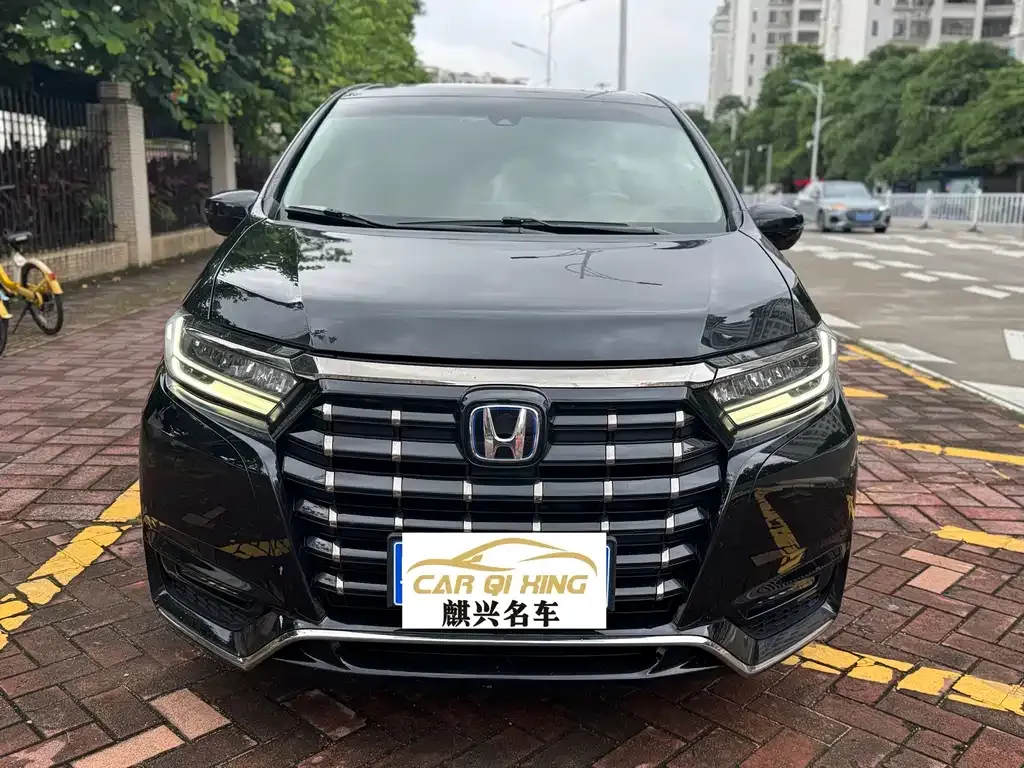 Honda Elysion — фото 2