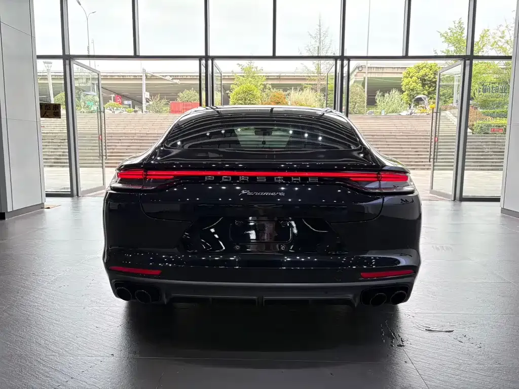 Porsche Panamera — фото 10