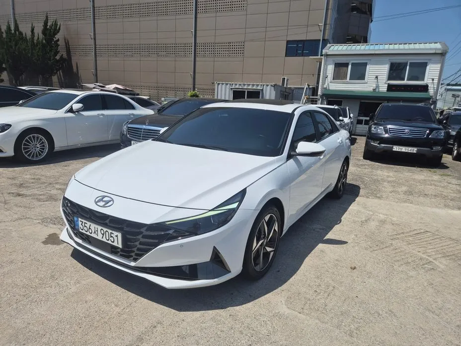 Hyundai AVANTE — фото 4