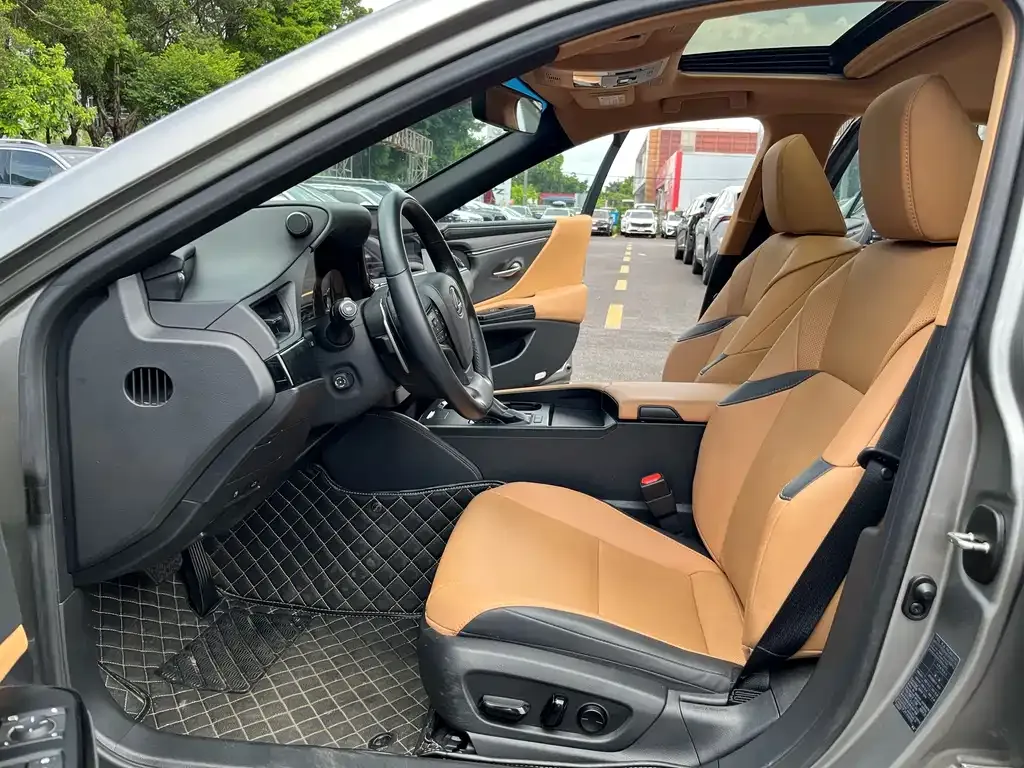 Lexus ES 2024 из CN, фото 7