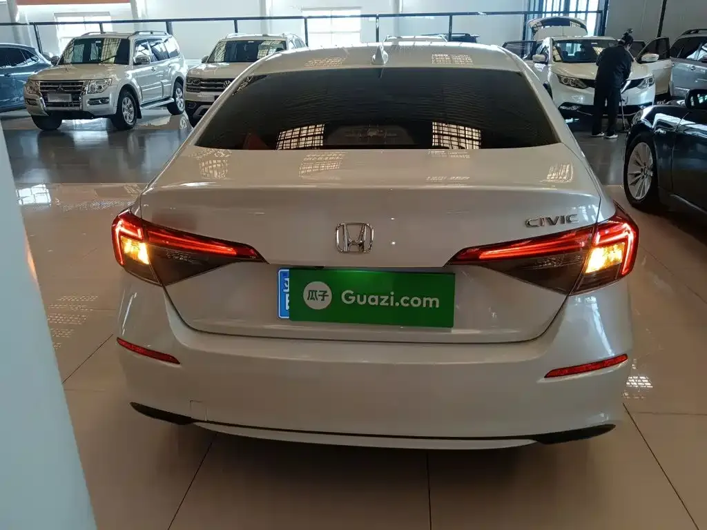 Honda Civic 2022 из CN, фото 5
