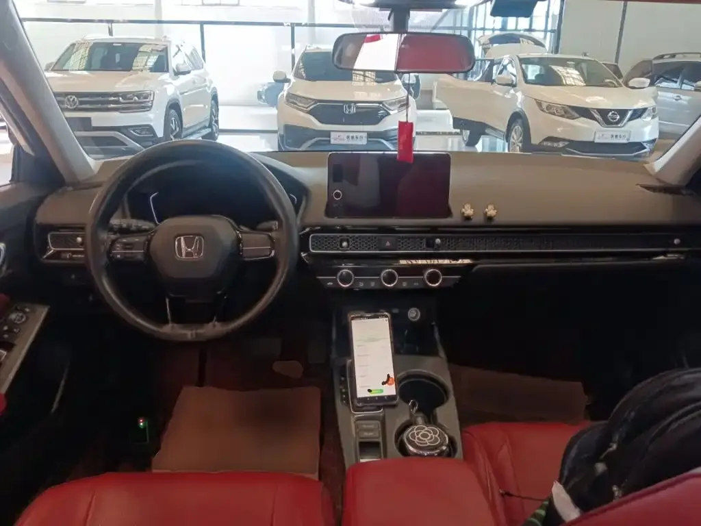 Honda Civic 2022 из CN, фото 2
