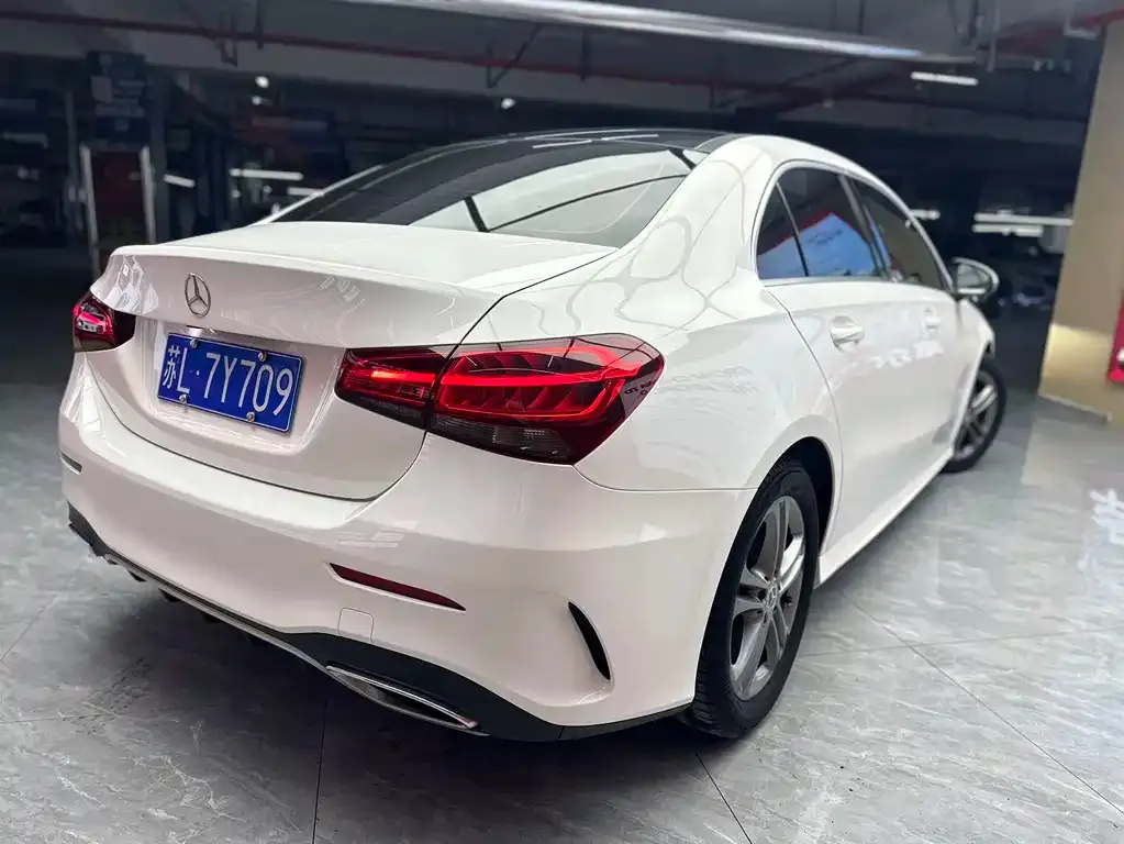 Mercedes-Benz A-Class — фото 6