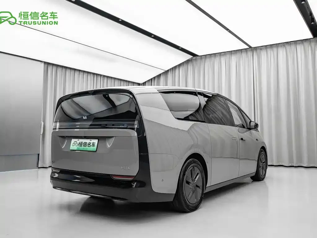 Li Auto MEGA 2024 из CN, фото 6