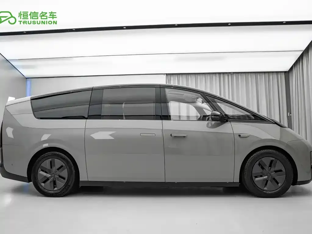 Li Auto MEGA 2024 из CN, фото 2