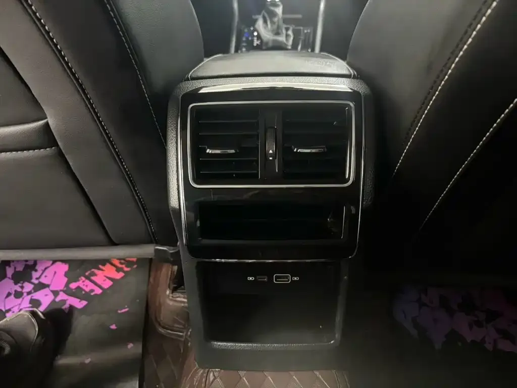 Skoda Superb — фото 4