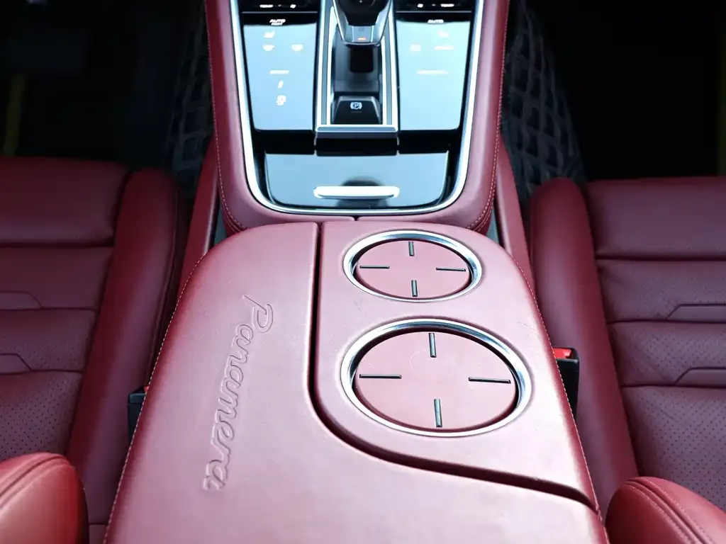 Porsche Panamera — фото 8