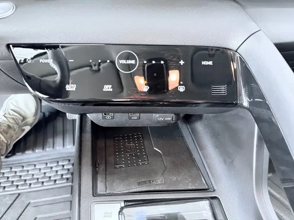 Hyundai Elantra — фото 3