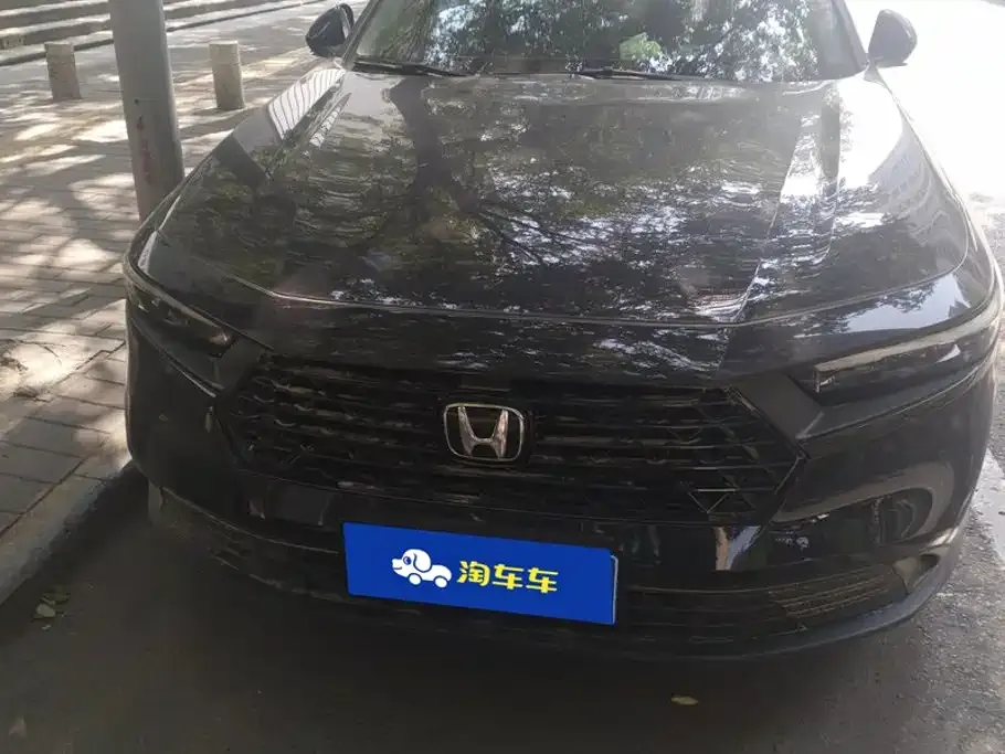 Honda Accord — фото 10