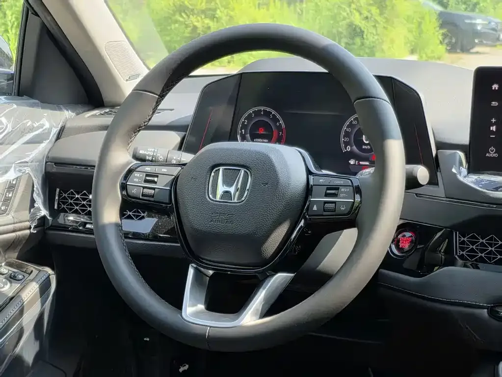 Honda Accord — фото 8