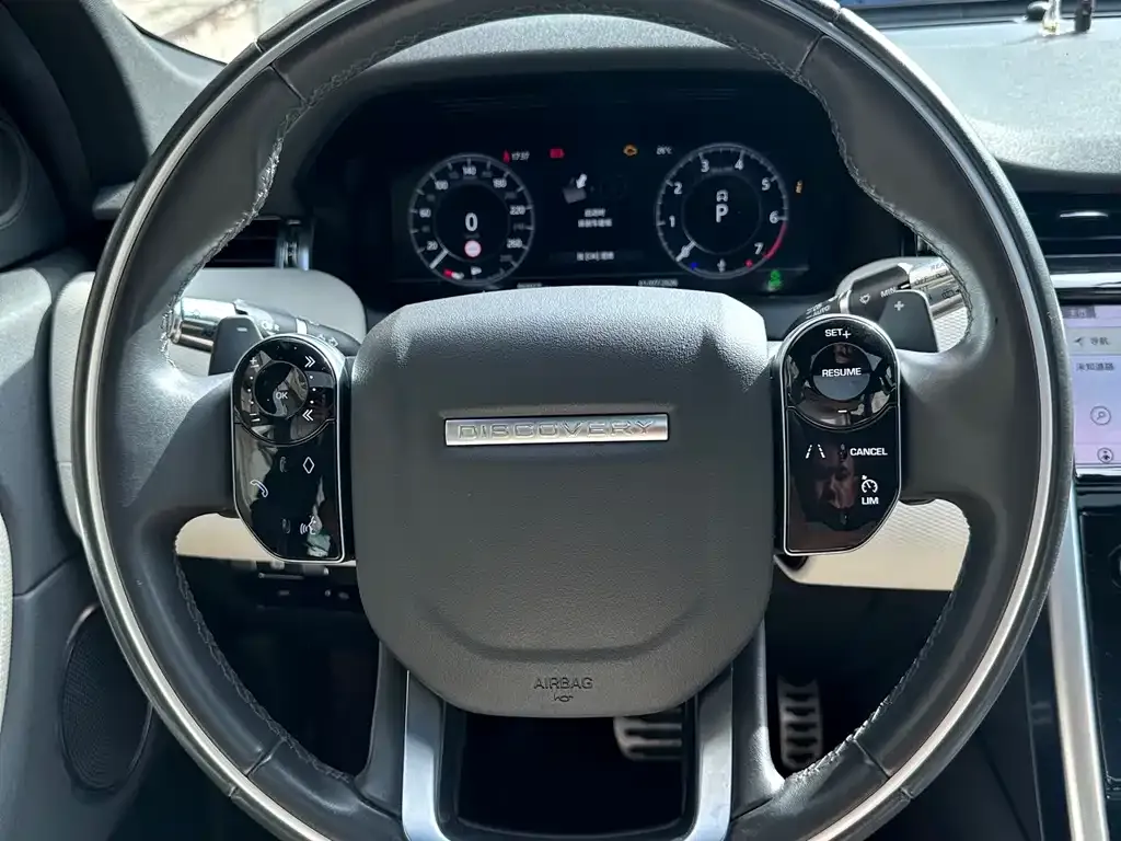 Land Rover Discovery Sport — фото 3