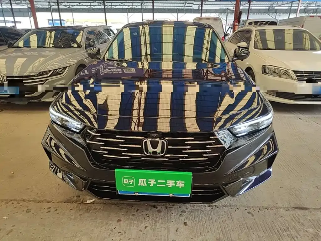 Honda Accord — фото 8