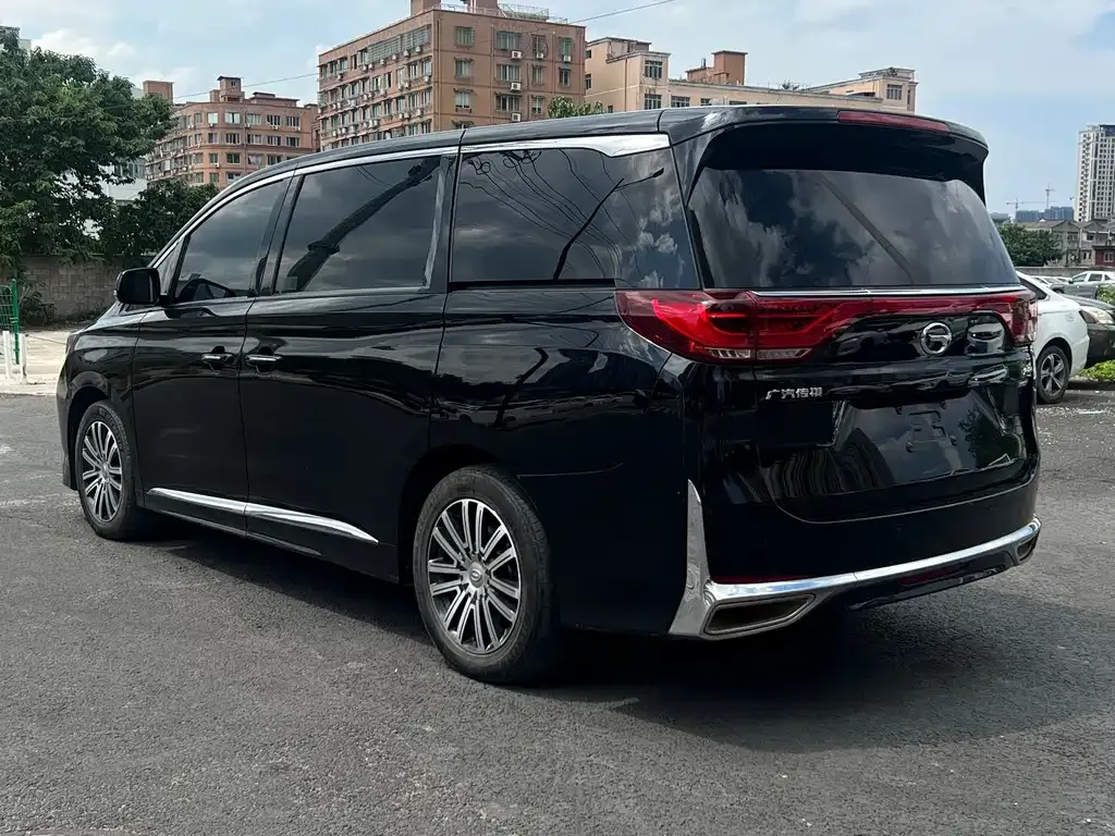 GAC Motor Trumpchi M8 — фото 10