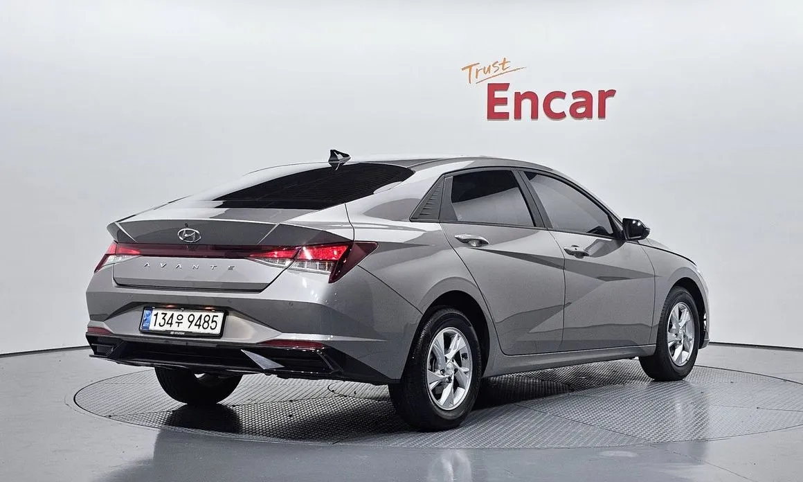 Hyundai AVANTE — фото 2