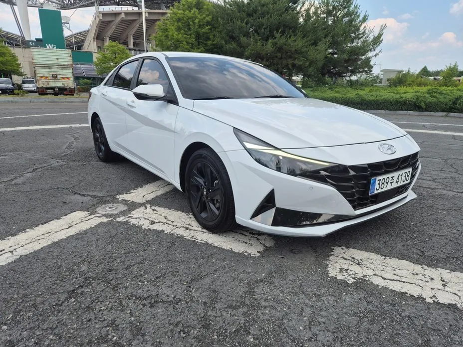 Hyundai AVANTE — фото 3