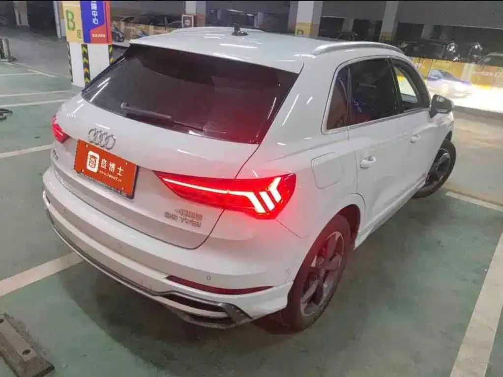 Audi Q3 — фото 2