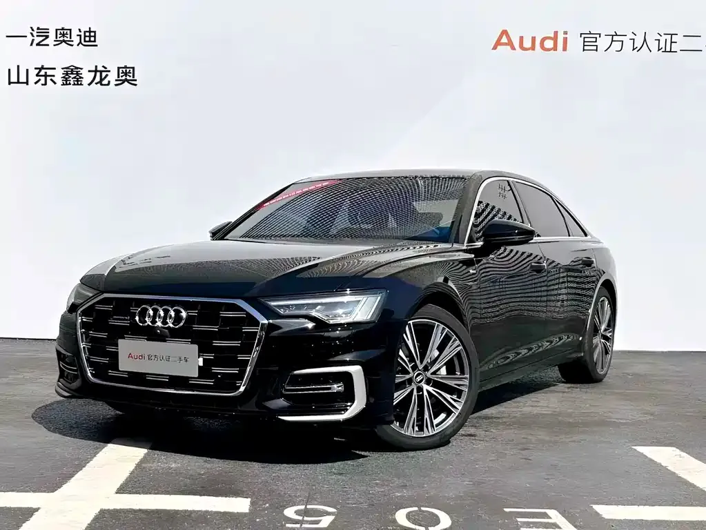 Audi A6L — фото 1