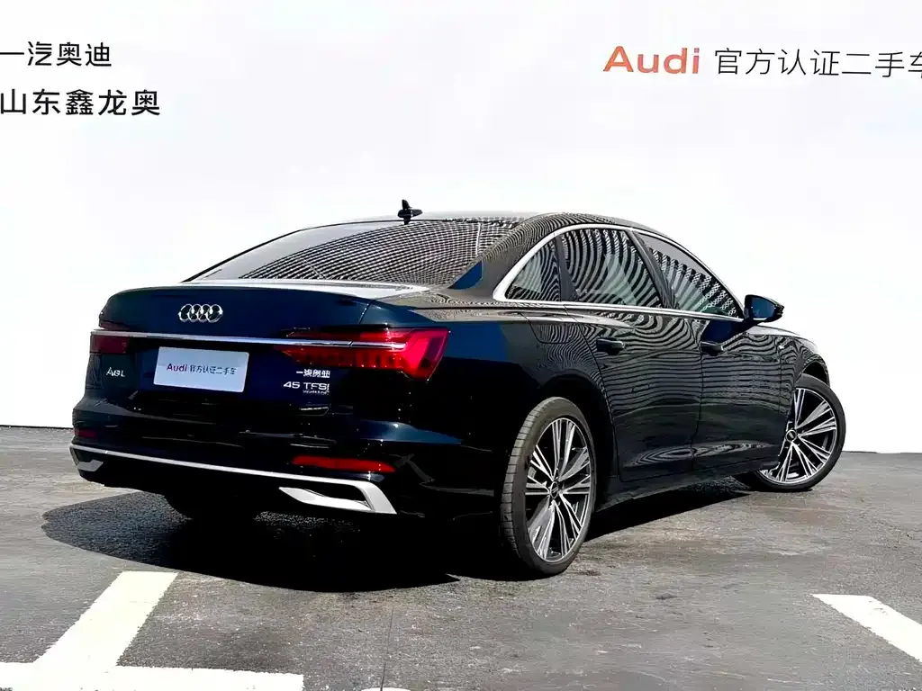 Audi A6L — фото 8
