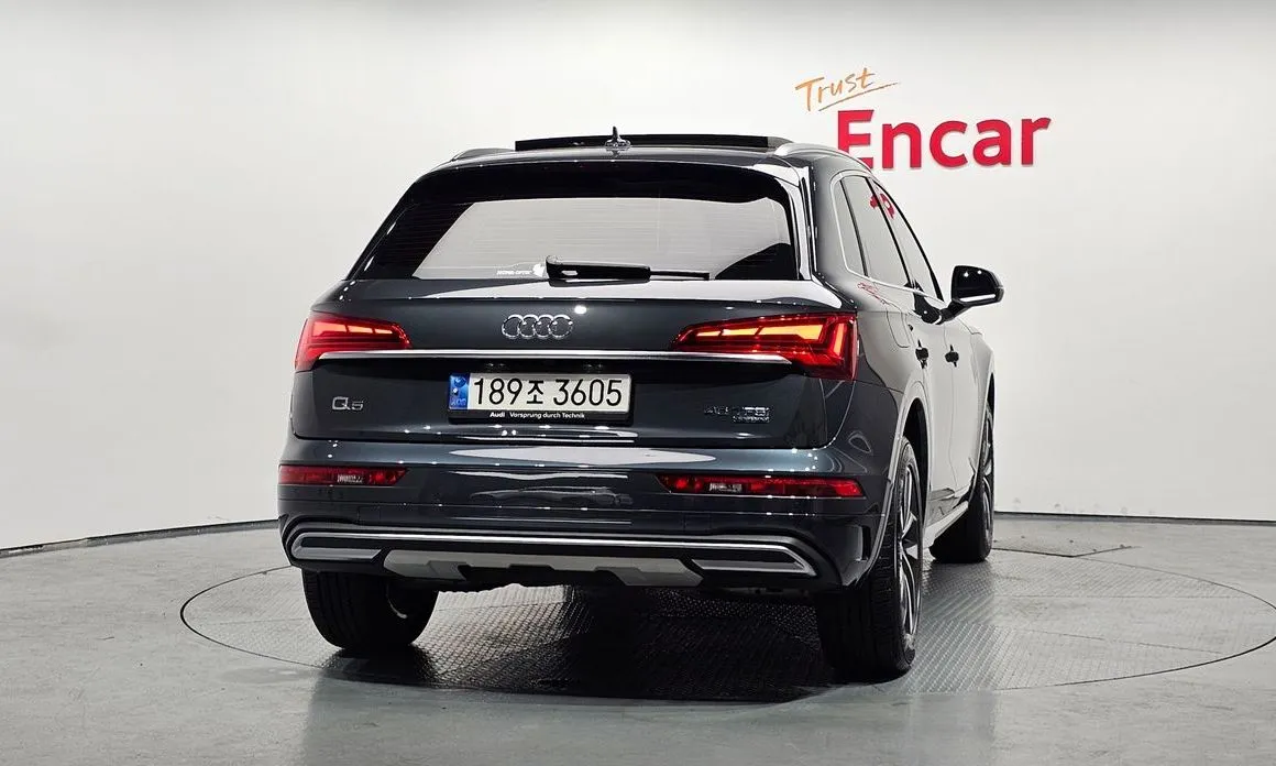 Audi Q5 2023 из KR, фото 3