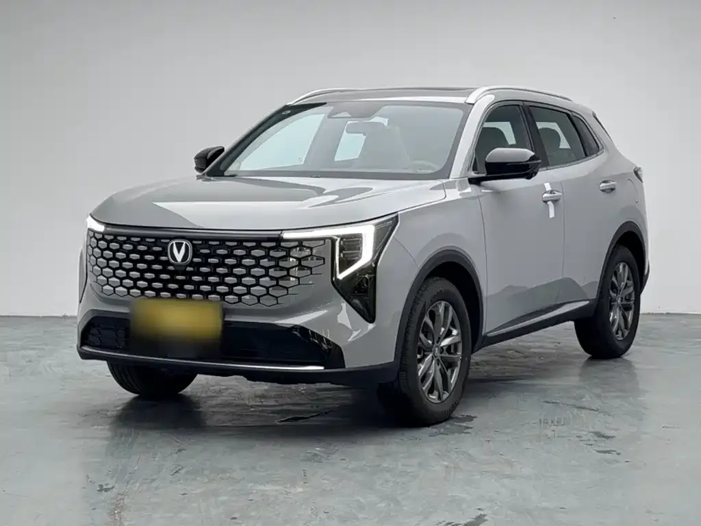 Changan CS55PLUS — фото 1