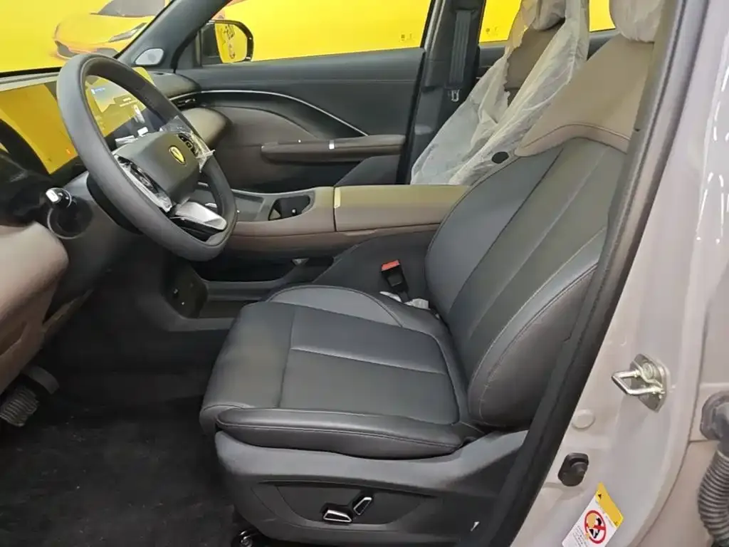 Changan CS55PLUS — фото 10