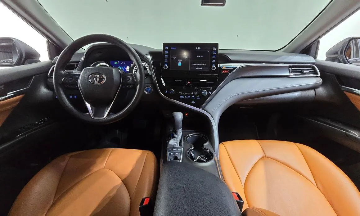 Toyota Camry 2022 из KR, фото 4