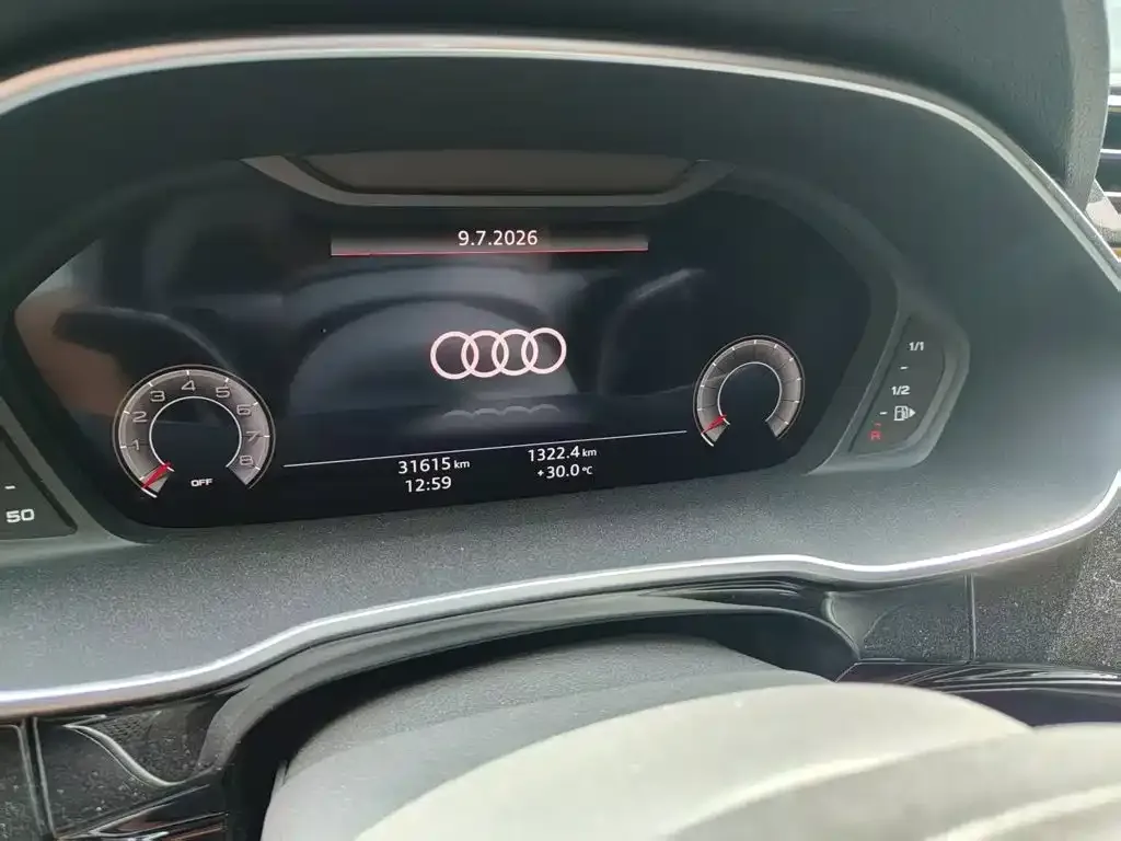 Audi Q3 Sportback — фото 5