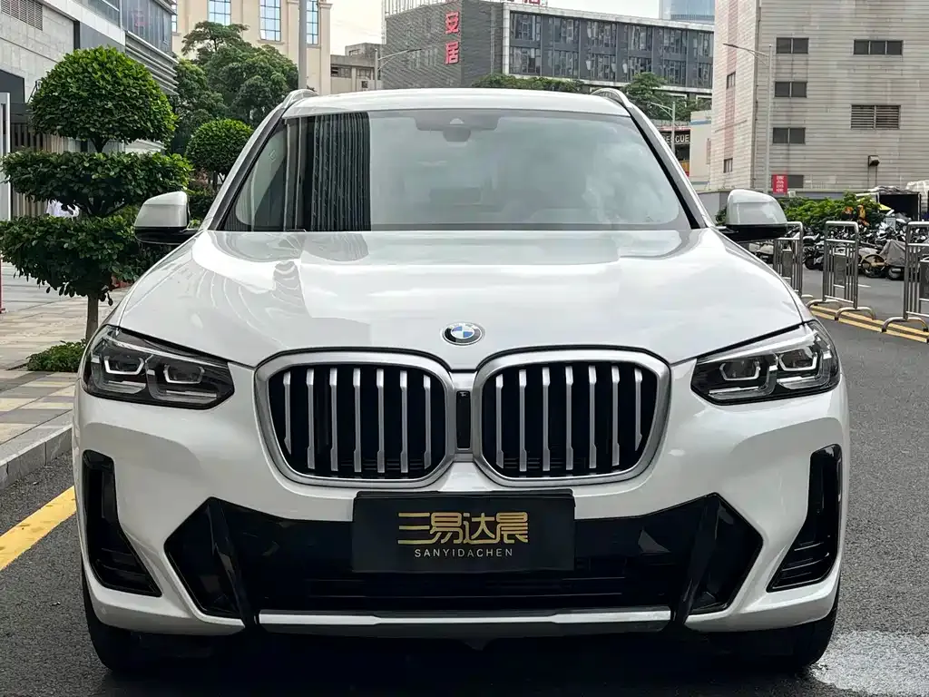 BMW X3 — фото 3