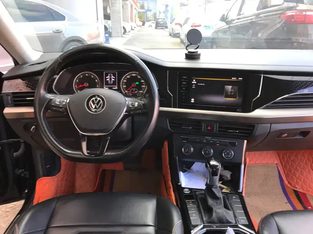 Volkswagen Passat — фото 5