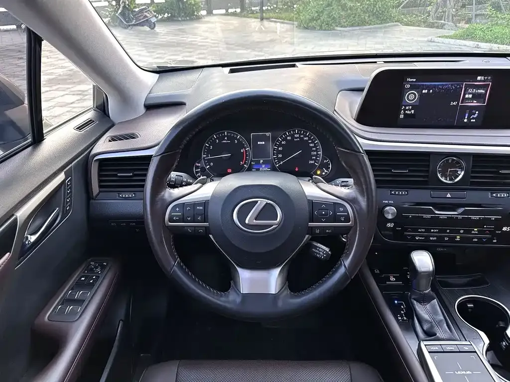 Lexus RX — фото 2