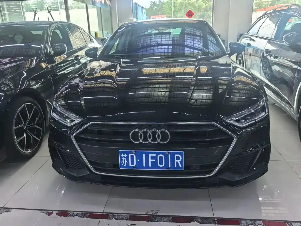 Audi A7 — фото 10