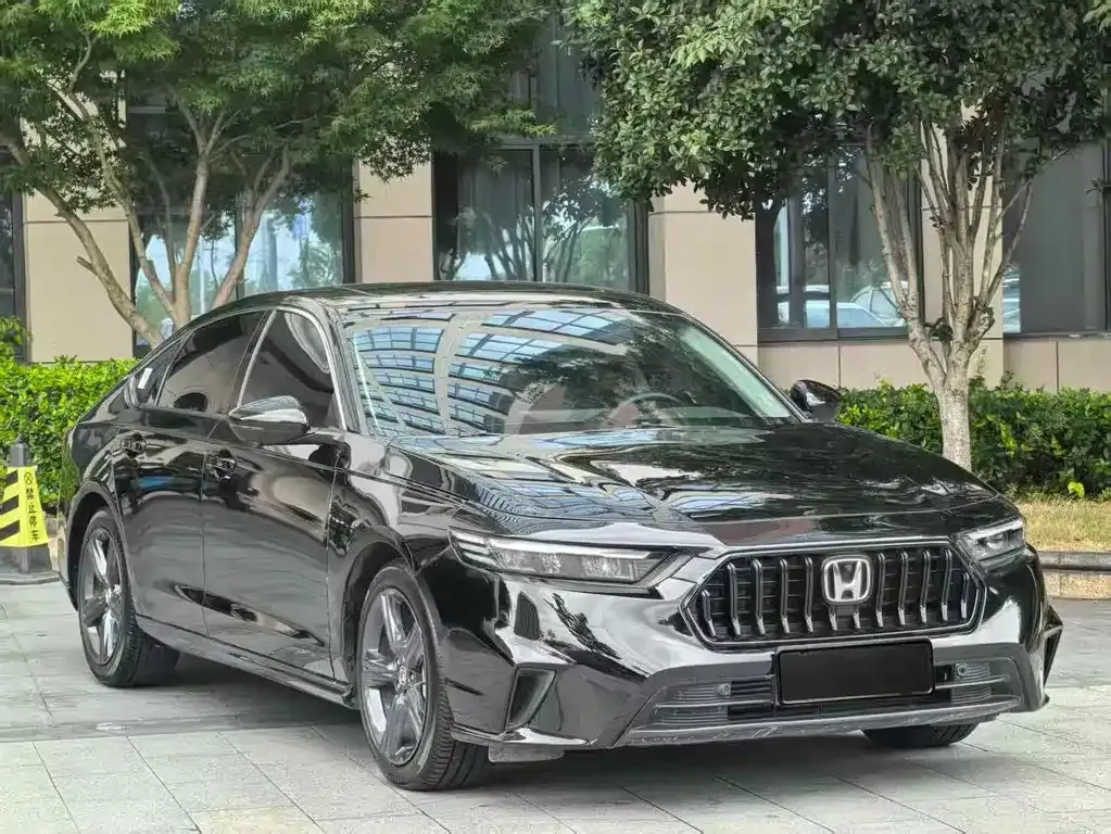 Honda Inspire 2024 из CN, фото 8
