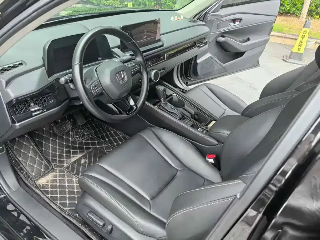 Honda Inspire 2024 из CN, фото 3
