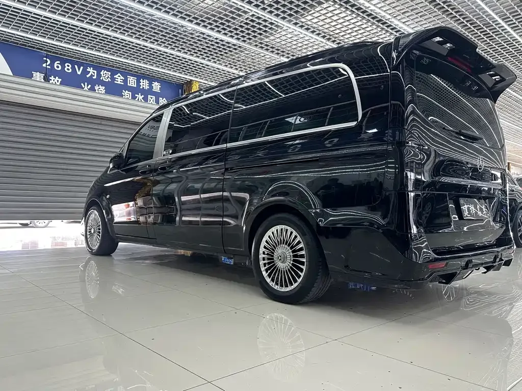 Mercedes-Benz Vito — фото 10