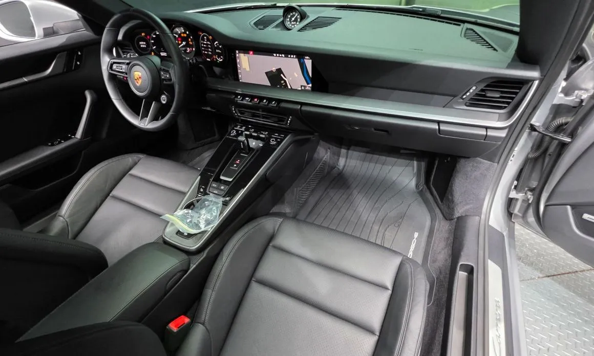 Porsche 911 2021 из KR, фото 10