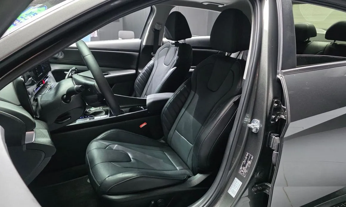 Hyundai AVANTE 2024 из KR, фото 6