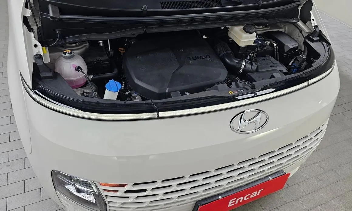 Hyundai Staria — фото 4